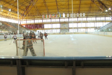 1. ročník medzinárodnej hokejovej ligy sa konal v Trebišove