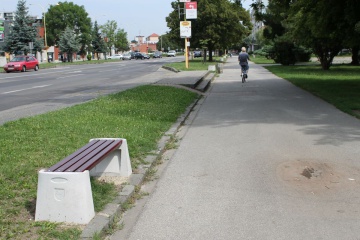Nové lavičky v meste