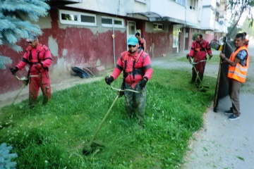 Kosenie verejného priestranstva pracovníkmi MsHS