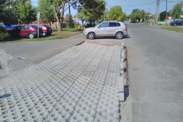 Rozšírenie parkovacej plochy pred ZŠ na Pribinovej ulici