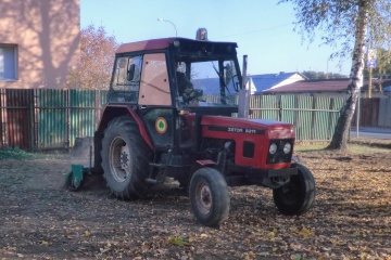 Revitalizácia a vysiatie trávnika v areáli Centra pedagogicko-psycholog. poradenstva a prevencie v Trebišove