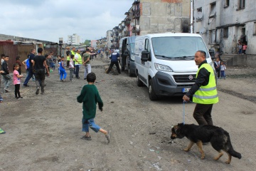Odchyt túlavých psov v rómskej osade