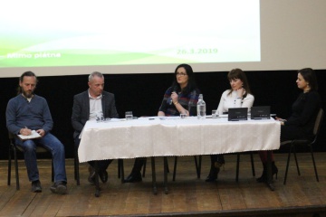 EKOTOPFIL/ ENVIROFILM a diskusia na tému: zber a triedenie komunálnych odpadov v meste Trebišov