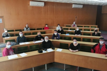 Mesto zabezpečuje odkázaným seniorom nákup potravín a liekov