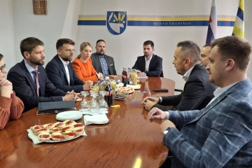 Skupina poslancov Národnej rady a Európskeho parlamentu za stranu Progresívne Slovensko navštívila mesto Trebišov