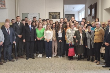 Pietna spomienka: 74. výročie zaistenia, uväznenia a odsúdenia 12-tich študentov Gymnázia v Trebišove