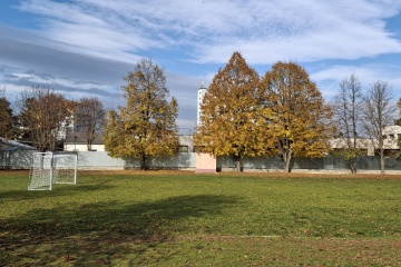 Na ihrisku ZŠ Pribinova pribudli nové futbalové bránky